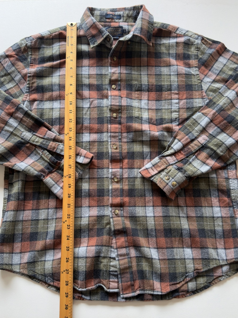EUC Pendleton Mens Flannel Shirt Mason Plaid Size Medium Button Up (KB6) - Picture 2 of 5